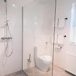 Mit Pool & Sauna 펜션 *