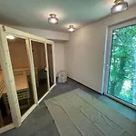 Mit Pool & Sauna