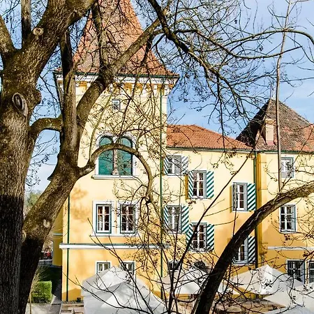 Beim Georgi Schloss
