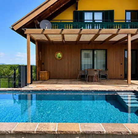Mit Pool&sauna