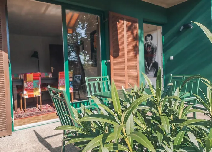 Mit Pool & Sauna Semesterbostad *